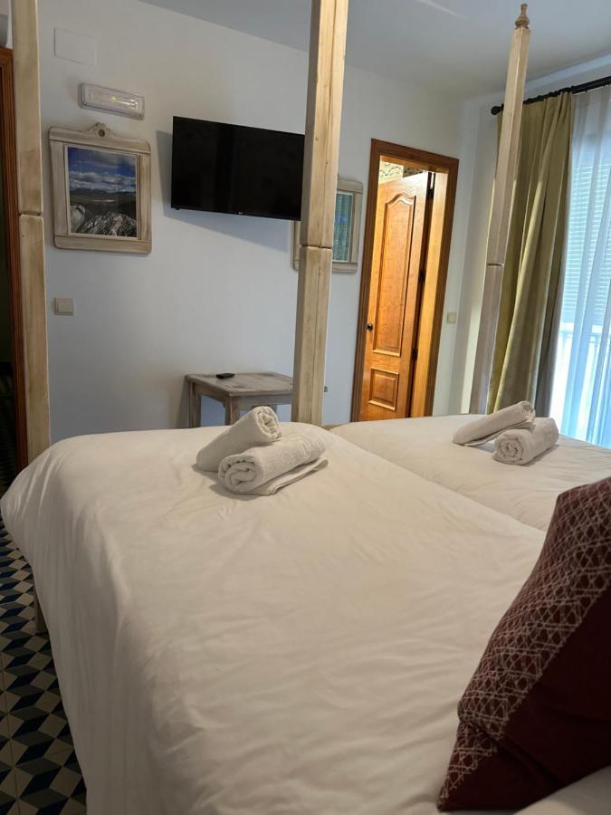 Hostal Moon Tolox Zewnętrze zdjęcie