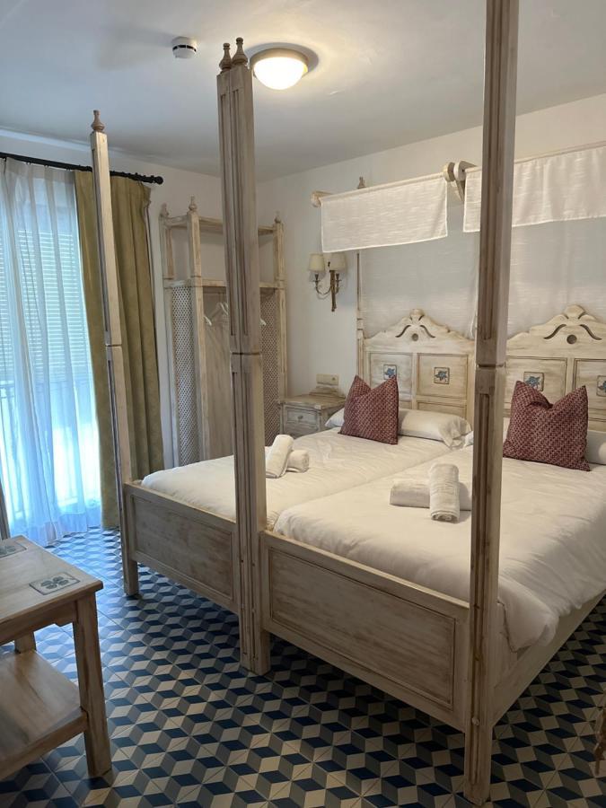 Hostal Moon Tolox Zewnętrze zdjęcie